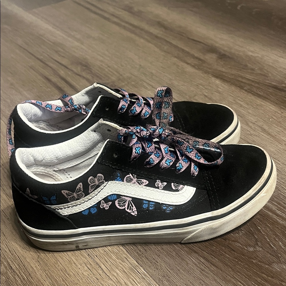 Vans Kids Black Sneakers with Butterfly Design